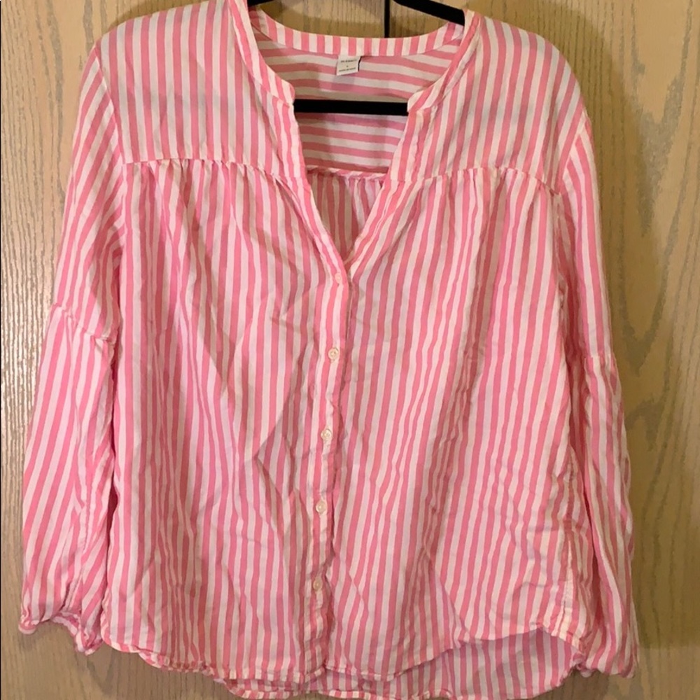 Women’s Button Up Lightweight Top